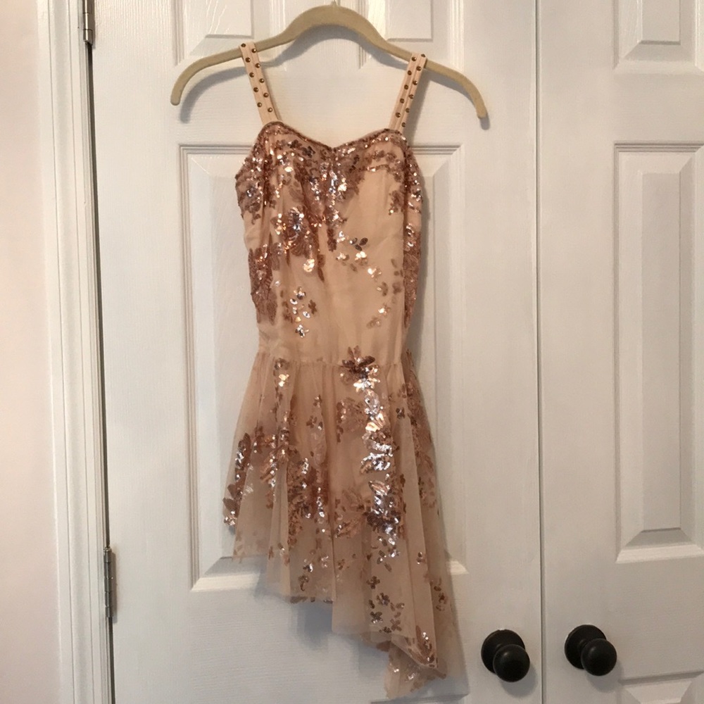 Contemporary costume